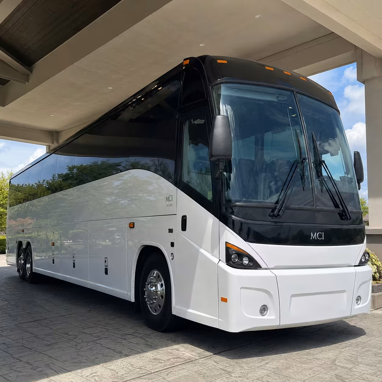 instant online quotes for south gate employee bus rentals