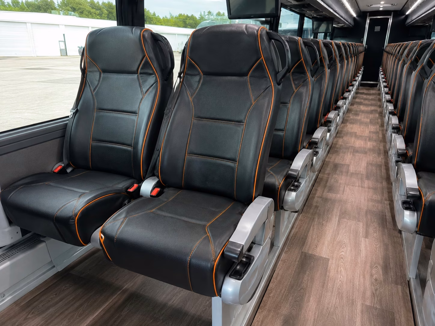 south gate charter bus rentals for warehouse and factory shifts